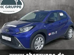 Blau Gebraucht 2024 Toyota Aygo Team Kleinwagen | 14.990 € (Fairer Preis)
