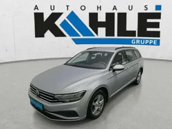 Scale silver metallic Gebraucht 2023 VW Passat Conceptline Kombi | 18.990 € (Guter Preis)