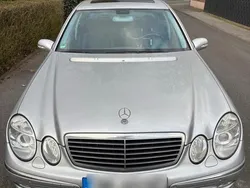 Silber Gebraucht 2002 Mercedes E320 Avantgarde Limousine | 7.500 € (Fairer Preis)