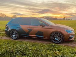 Grau Gebraucht 2020 Seat Leon CUPRA Kombi | 19.000 €