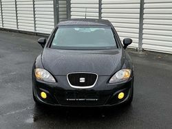 Schwarz Gebraucht 2012 Seat Leon Reference Limousine | 3.300 € (Teuer)