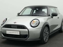 Grau Gebraucht 2024 Mini Cooper Classic Kleinwagen | 25.660 € (Fairer Preis)
