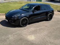 Schwarz Gebraucht 2016 Porsche Macan Turbo Sport SUV | 37.500 €