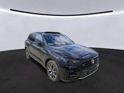 Deep black perleffek (metallic) Gebraucht 2021 VW Touareg Style SUV | 51.900 € (Fairer Preis)
