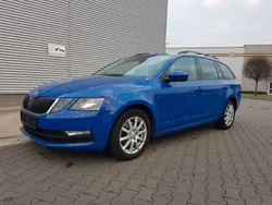 Blau Gebraucht 2018 Skoda Octavia Ambition Limousine | 8.990 € (Guter Preis)