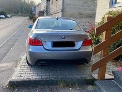 Grau Gebraucht 2003 BMW 520 Exclusive Limousine | 4.400 € (Fairer Preis)