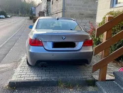 Grau Gebraucht 2003 BMW 520 Exclusive Limousine | 4.600 € (Fairer Preis)