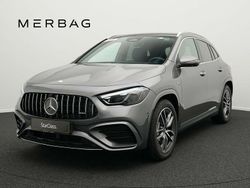 Grau Gebraucht 2024 Mercedes GLA35 AMG AMG SUV | 57.890 € (Fairer Preis)