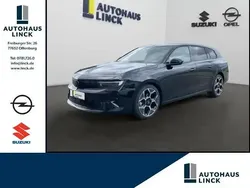 Farbe: schwarz Neu 2025 Opel Astra GS Line Kombi | 29.188 € (Guter Preis)