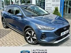 Blau (chroma blau metallic) Gebraucht 2024 Ford Focus Active Kombi | 22.940 € (Superpreis)