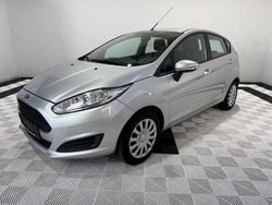 Grau Gebraucht 2017 Ford Fiesta Trend Limousine | 3.999 € (Fairer Preis)
