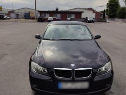 Schwarz Gebraucht 2008 BMW 318 Limousine | 3.899 € (Fairer Preis)