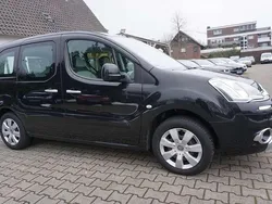 Lack onyx schwarz/deckende la Gebraucht 2014 Citroën Berlingo SELECTION Van / Kleinbus | 9.499 € (Teuer)