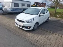 Weiß Gebraucht 2019 Mitsubishi Space Star Limousine | 4.999 € (Superpreis)