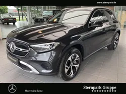 Grau Gebraucht 2024 Mercedes GLC300e SUV | 60.890 € (Superpreis)
