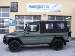 Mercedes G230