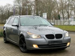Grau Gebraucht 2007 BMW 530 Kombi | 4.900 € (Fairer Preis)