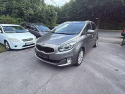Silber Gebraucht 2015 Kia Carens DREAM-TEAM Edition Van / Kleinbus | 8.990 € (Guter Preis)