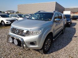 Silber Gebraucht 2016 Nissan Navara Tekna Abholung | 13.500 €