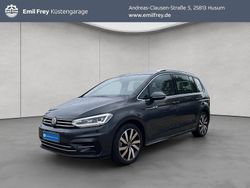 Grau Gebraucht 2024 VW Touran Highline Van / Kleinbus | 39.890 € (Teuer)