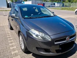 Grau Gebraucht 2010 Fiat Bravo Kleinwagen | 2.590 € (Fairer Preis)