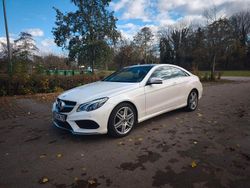 Weiß Gebraucht 2015 Mercedes E250 Sport Edition Coupé | 18.900 € (Etwas zu teuer)