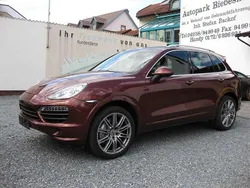 Rotbraunmetallic Gebraucht 2013 Porsche Cayenne SUV | 22.999 € (Superpreis)