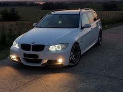 Weiß Gebraucht 2007 BMW 335 M Sport Kombi | 13.000 € (Fairer Preis)