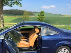 Blau Gebraucht 2010 Ford Focus Cabriolet Cabrio | 3.300 € (Guter Preis)