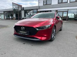 Magmarot (metallic) Gebraucht 2020 Mazda 3 Selection Limousine | 19.450 € (Fairer Preis)