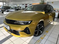 Kult gelb Gebraucht 2024 Opel Astra GS Line Limousine | 24.490 € (Fairer Preis)