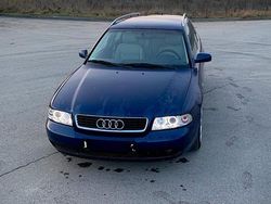 Blau Gebraucht 1998 Audi A4 Kombi | 2.799 € (Fairer Preis)