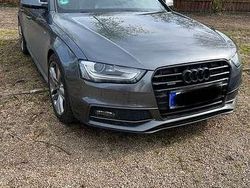 Grau Gebraucht 2015 Audi A4 S-Line Kombi | 11.900 € (Guter Preis)