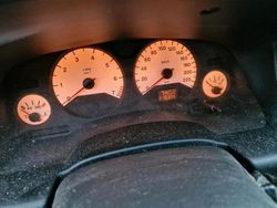 Grau Gebraucht 2001 Opel Zafira Van / Kleinbus | 1.650 €