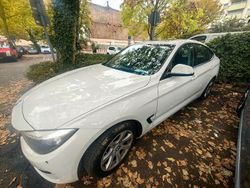Weiß Gebraucht 2015 BMW 318 Gran Turismo Sport Line Limousine | 10.600 € (Guter Preis)