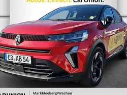 Dezirrot metallic, black pearlschwarz metallic (rot) Gebraucht 2025 Renault Captur Techno SUV | 26.390 € (Teuer)