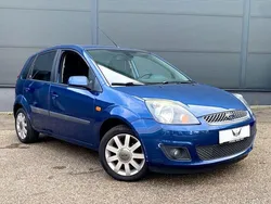 Blau Gebraucht 2008 Ford Fiesta Ghia Kleinwagen | 2.980 € (Fairer Preis)