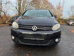 Schwarz Gebraucht 2009 VW Golf Plus Cross Comfortline Van / Kleinbus | 2.199 € (Fairer Preis)