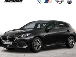 Schwarz Gebraucht 2024 BMW 118 Shadowline Kleinwagen | 38.890 €