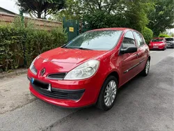 Rot Gebraucht 2007 Renault Clio II Authentique Kleinwagen | 2.799 € (Fairer Preis)