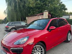 Rot Gebraucht 2013 Porsche Cayenne SUV | 21.000 € (Teuer)