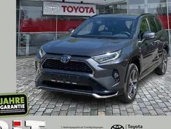 Grey metallic Gebraucht 2022 Toyota RAV4 Hybrid SUV | 36.990 € (Superpreis)