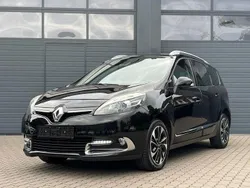 Gebraucht 2016 Renault Grand Scénic IV Bose Edition Van / Kleinbus | 10.950 € (Fairer Preis)