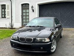 Schwarz Gebraucht 2001 BMW 325 Cabriolet Sport Line Cabrio | 7.350 € (Fairer Preis)