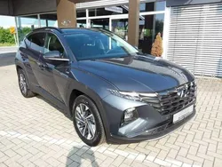 Dark knight / mic Gebraucht 2021 Hyundai Tucson Trend SUV | 27.790 € (Fairer Preis)