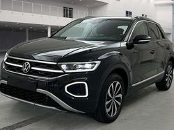 Deep black perleffekt Gebraucht 2025 VW T-Roc IQ Drive SUV | 31.400 € (Superpreis)