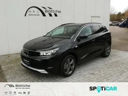 Lackierung schwarz perla nera/metallic klarlack Gebraucht 2023 Opel Grandland X Elegance SUV | 22.440 € (Superpreis)