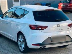 Weiß Gebraucht 2016 Seat Leon FR Limousine | 8.200 € (Fairer Preis)