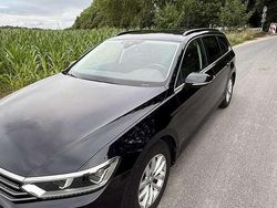 Schwarz Gebraucht 2018 VW Passat Comfortline Kombi | 15.700 € (Guter Preis)