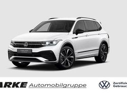 Weiß (oryxweiß perlmutteffekt) Gebraucht 2025 VW Tiguan Allspace R-line SUV | 47.830 € (Etwas zu teuer)